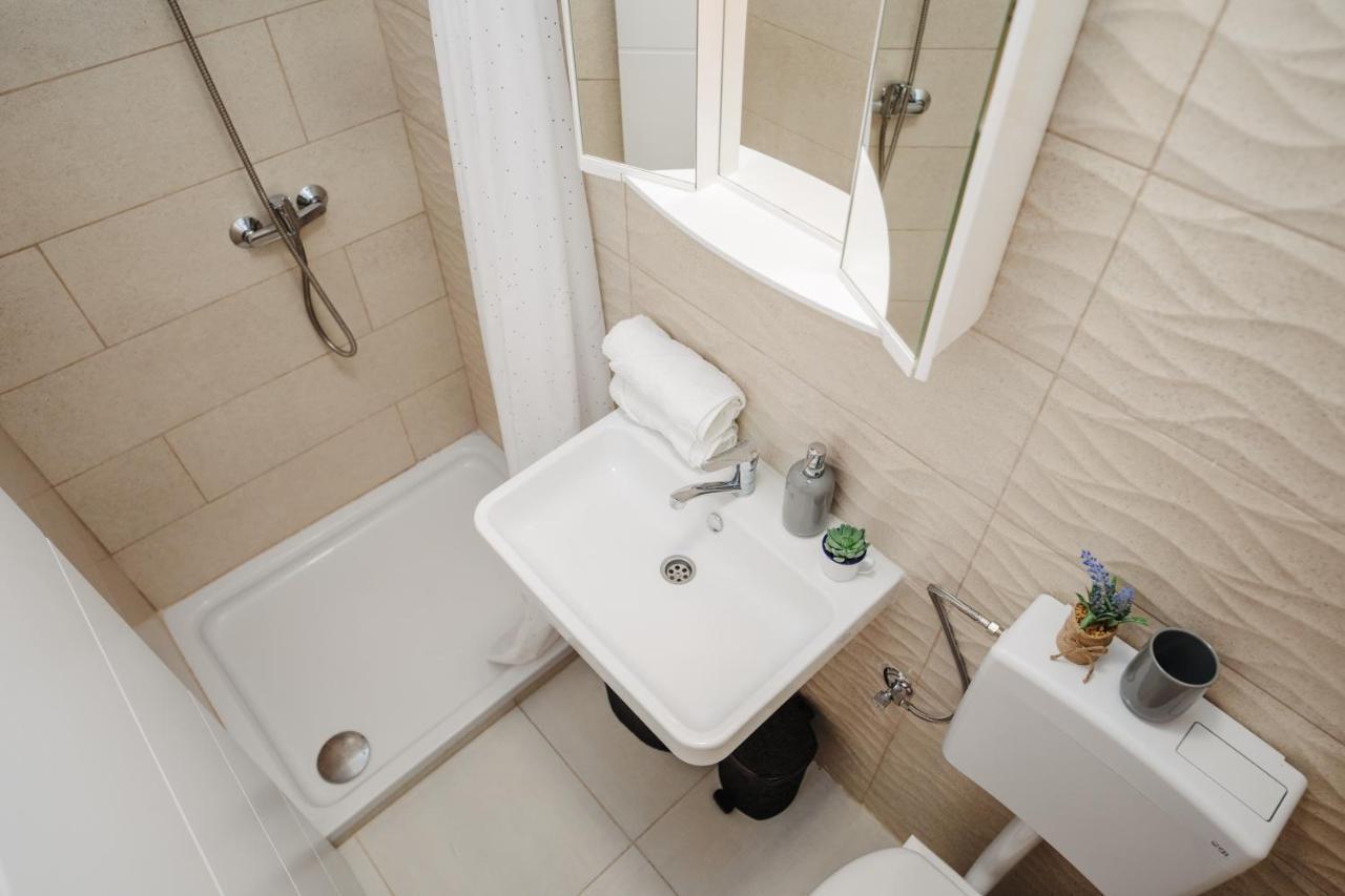שיבניק Studio Apartmant Tonka מראה חיצוני תמונה