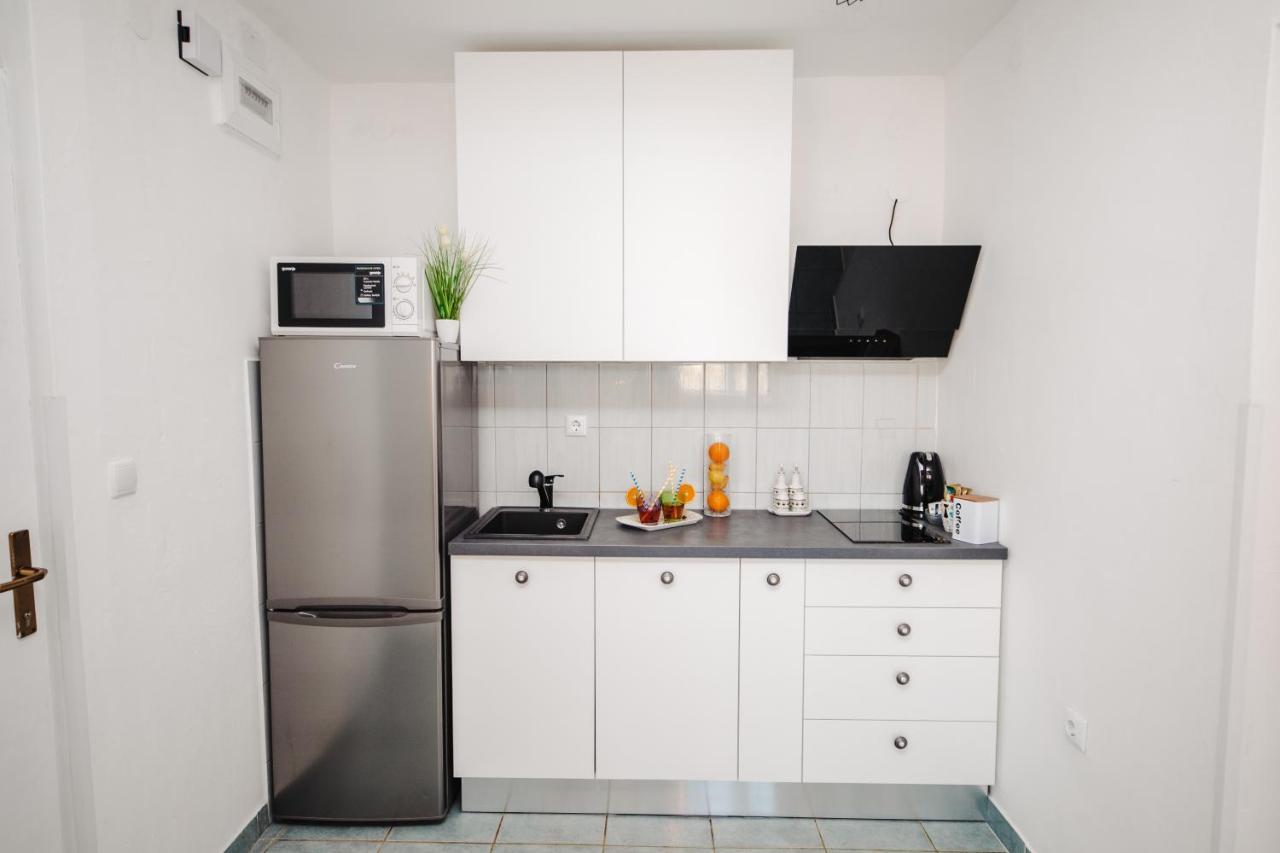 שיבניק Studio Apartmant Tonka מראה חיצוני תמונה